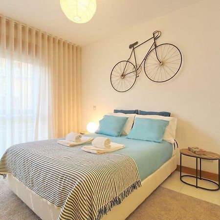 Апартаменты Apartamento Pateo Da Estacao Авейру Экстерьер фото